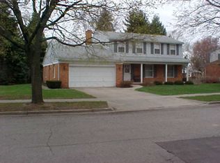 2623 Wyckham Dr, Lansing, MI 48906