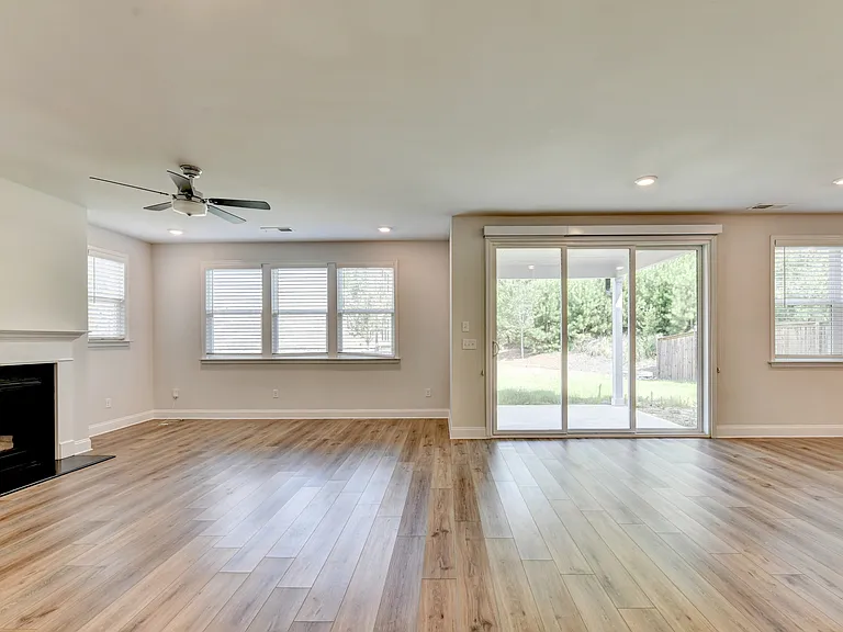 3438 Long Creek Dr — Photo 16