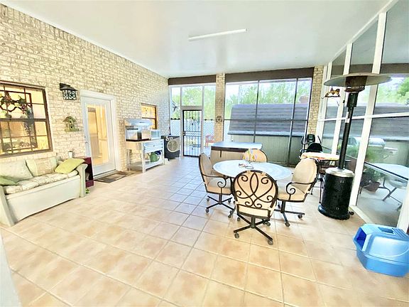 5th image of 132 Chapote St
