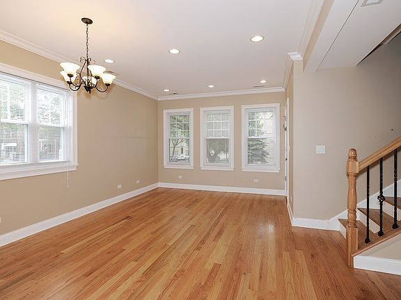 2nd image of 3131 N Washtenaw Ave #2