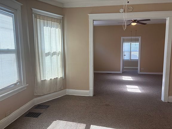 5th image of 23 W Main St