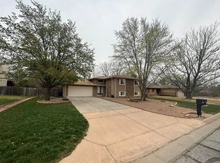614 N Parkdale St, Wichita, KS 67212