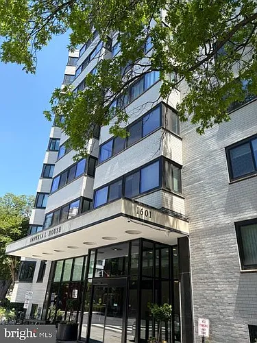 1601 18th St NW Photo 1