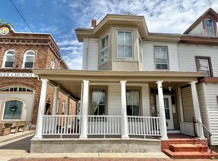 66 Hanover St, Pemberton, NJ 08068