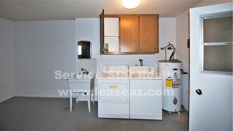 2 bed, 2.0 bath, 1325 sqft, $1,645 — Photo 4