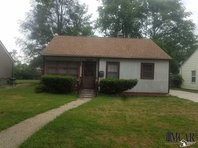 10610 Corning St, Oak Park, MI, 48237