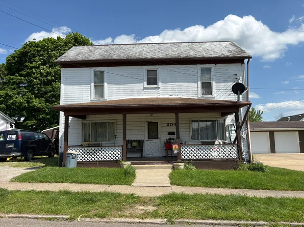 204 4th St, Woodsfield, OH 43793