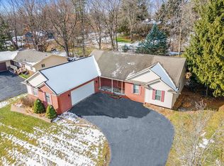 3450 Bald Mountain Rd, Lake Orion, MI 48360