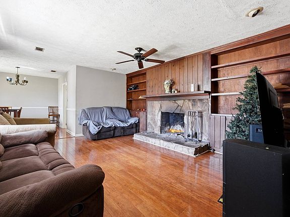 4th image of 2880 Old Norcross Rd