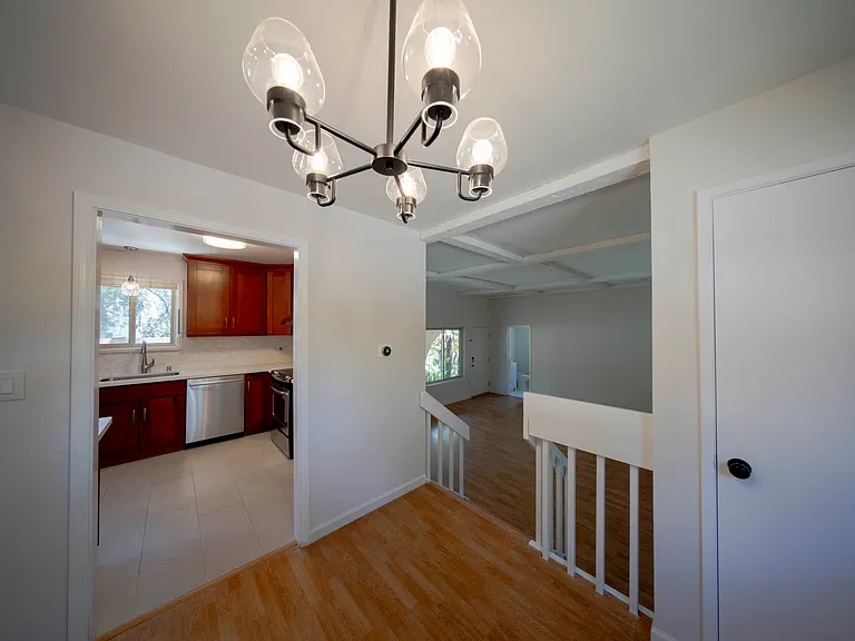 2022 Ascot Dr — Photo 24