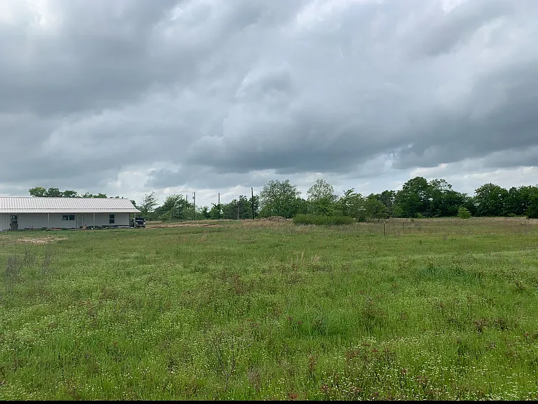 1449 County Road 4131 — Photo 9
