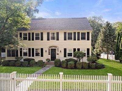 513 Chestnut St, Newton, MA, 02468