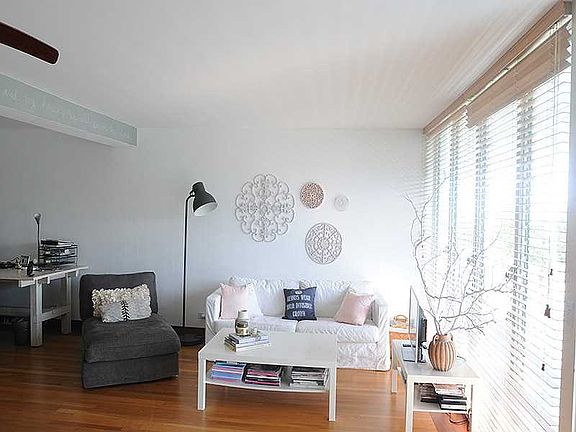 5th image of 10141 E Bay Harbor Dr APT 3C