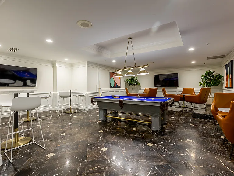 River Oaks West Apartments — Photo 23