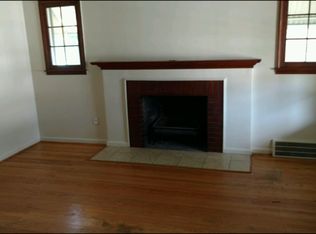 22003 Boulder Ave, Eastpointe, MI 48021