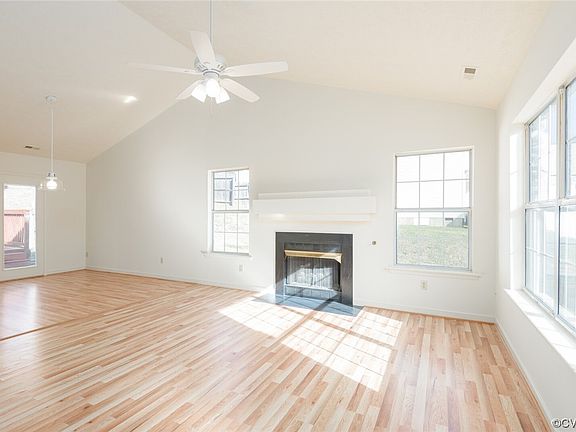 5th image of 6020 Zurich Dr