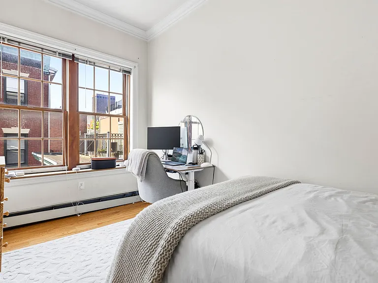 100 Salem St #9 — Photo 11