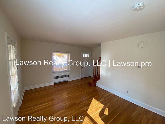 5th image of 2611 Bowman St NW