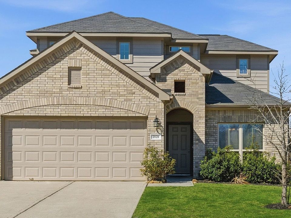 1st image of 2121 Cedar Way Dr