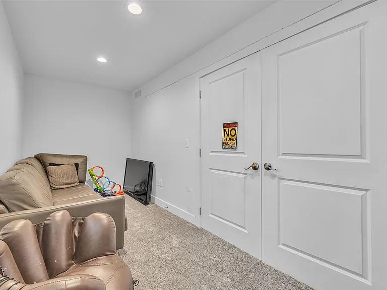 5264 Cooley Lake Rd — Photo 45