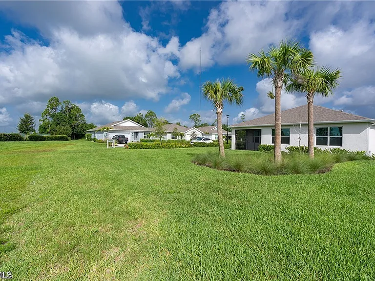 42380 Cascade Dr — Photo 14