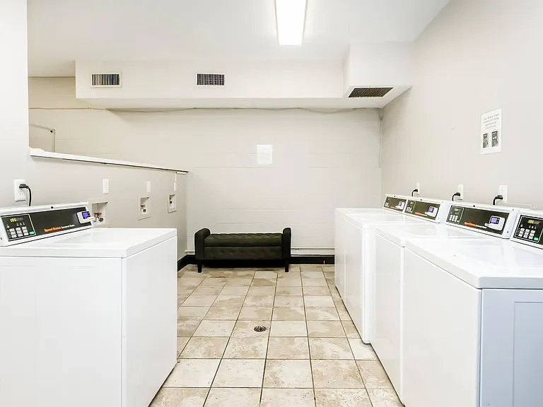 South Wind Apartment Homes — Photo 61