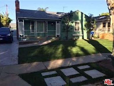 3rd image of 3757 Ashwood Ave