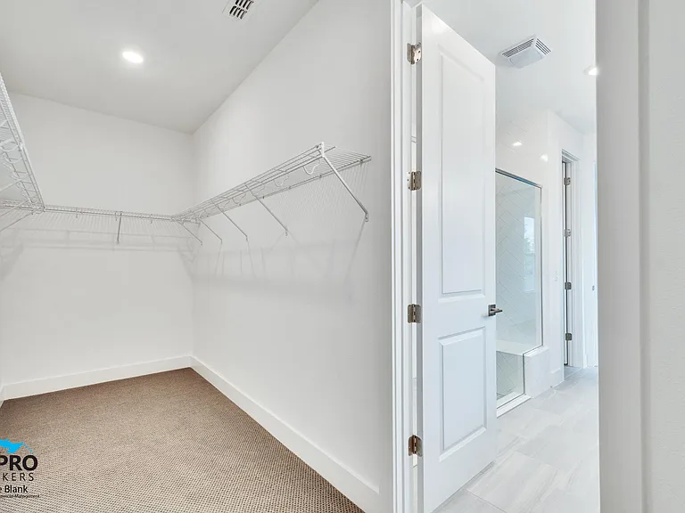 2956 Scout St — Photo 22
