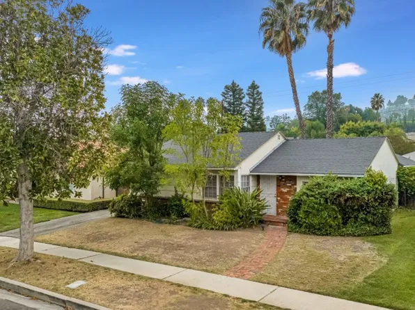18234 Sugarman St, Tarzana, CA 91356