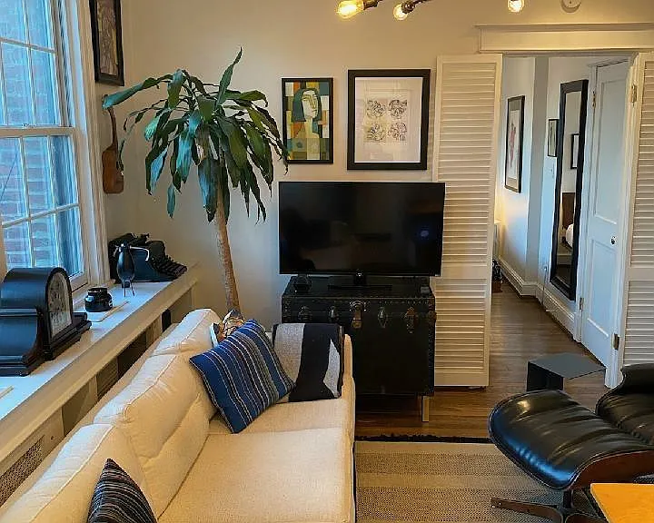 414 Seward Sq SE — Photo 12