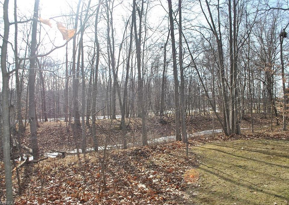 2nd image of 36710 Estee Ln
