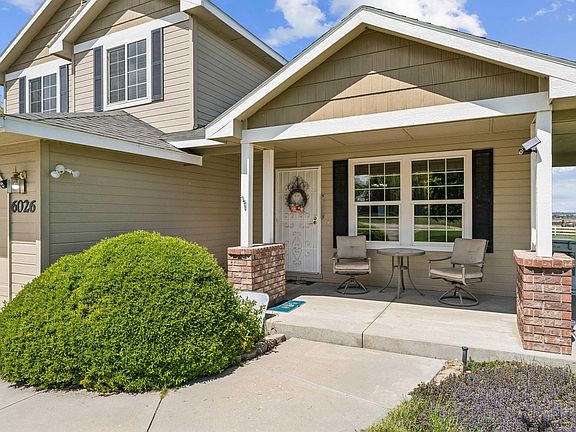 2nd image of 6026 Whispering Hills Dr