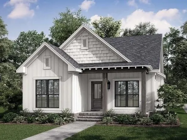 1114 New Doris St #2, Dalton, GA 30721