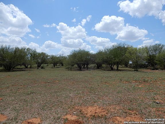 2nd image of 1933 County Road 101