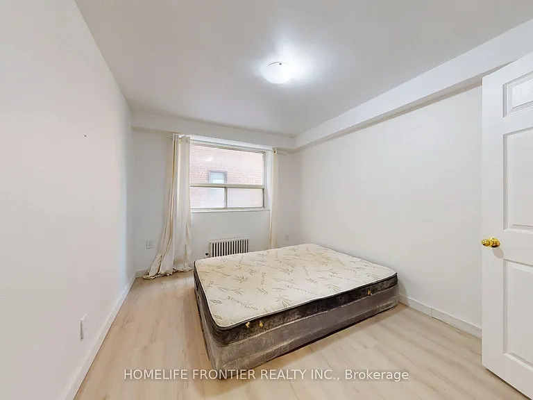 1110 Weston Rd #2 — Photo 8