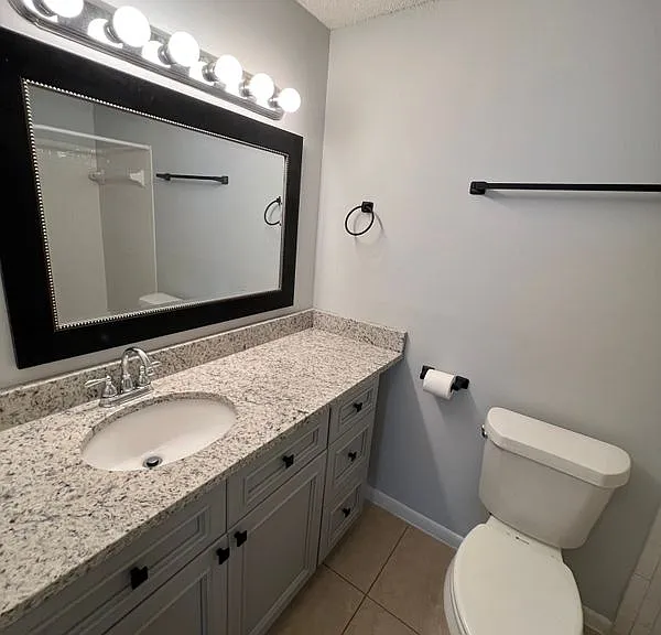 12135 Armenia Gables Cir — Photo 12