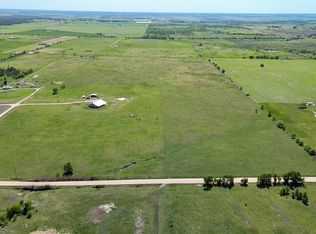 2 County Road 114, Rogers, TX 76569