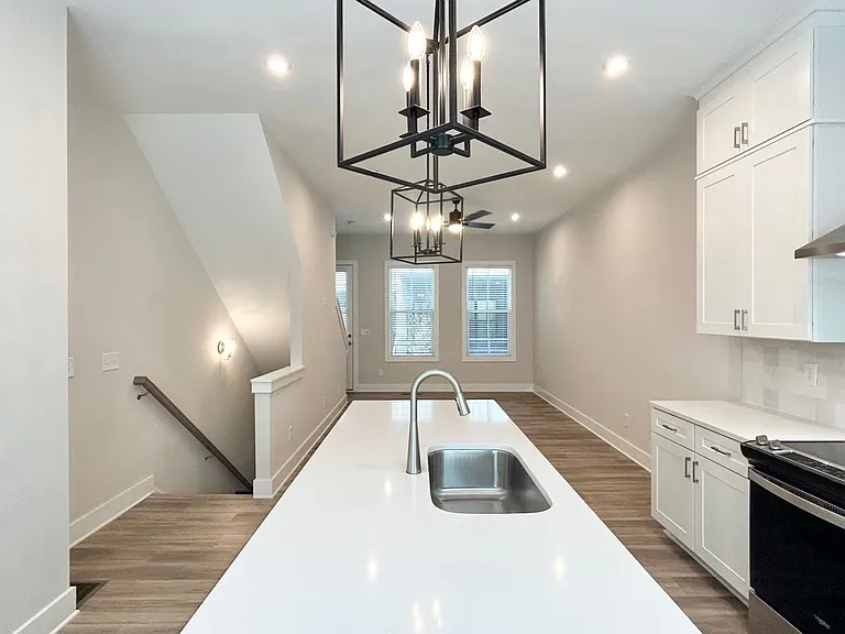 195 Chestnut Cir — Photo 4