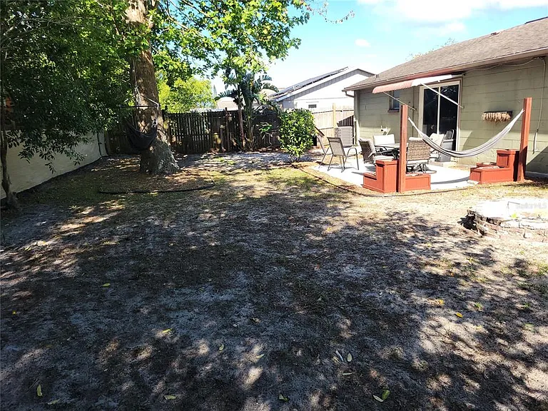 6430 Lomand Ave — Photo 15