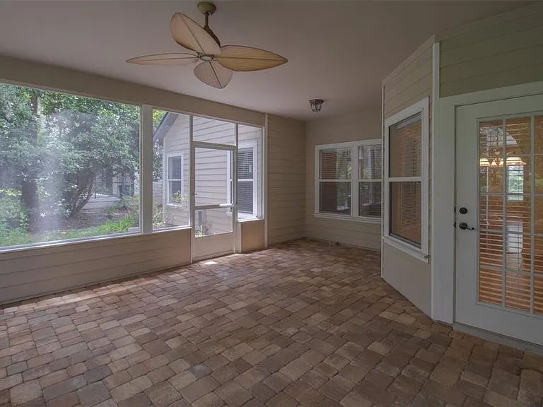 8331 SW 75th Rd — Photo 12