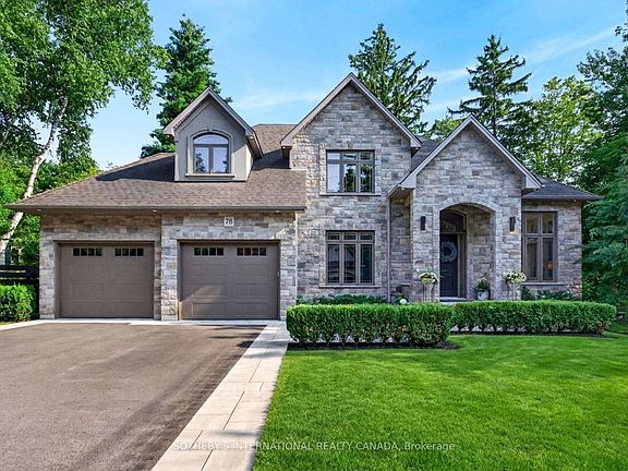 2nd image of 78 Ravina Cres