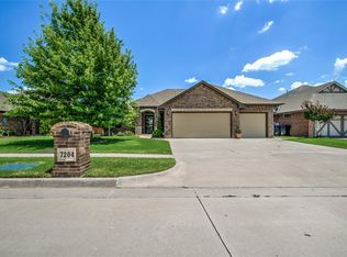 7204 Stinchcomb Dr, Oklahoma City, OK 73132