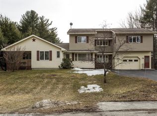 6 Lemieux St, Lewiston, ME 04240