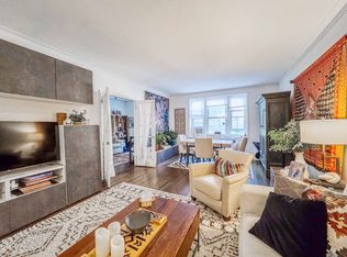 949 Palmer Rd APT 2B, Bronxville, NY 10708