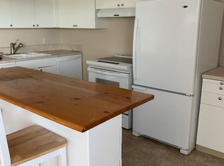 3216 SW 11th Ave UNIT D, Portland, OR 97239