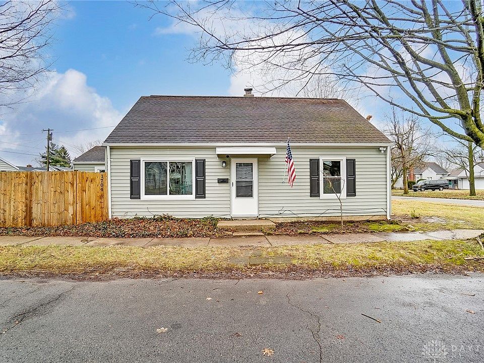 1st image of 1704 Ewalt Ave