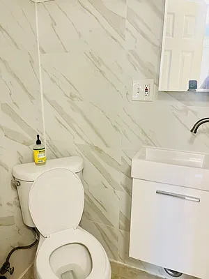 Rented by Oxford Property Group | media 5