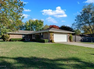 800 Charles St, Morris, IL 60450