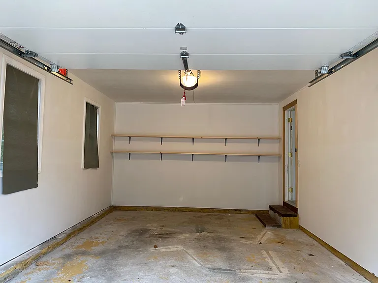 18 Myrtle Ln — Photo 15
