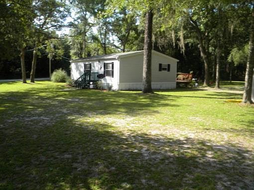 1st image of 8760 NW 125th St